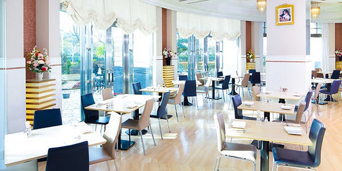 三井アウトレットパーク 幕張周辺グルメ おしゃれで美味しい レストランランキング 11選 一休 Comレストラン