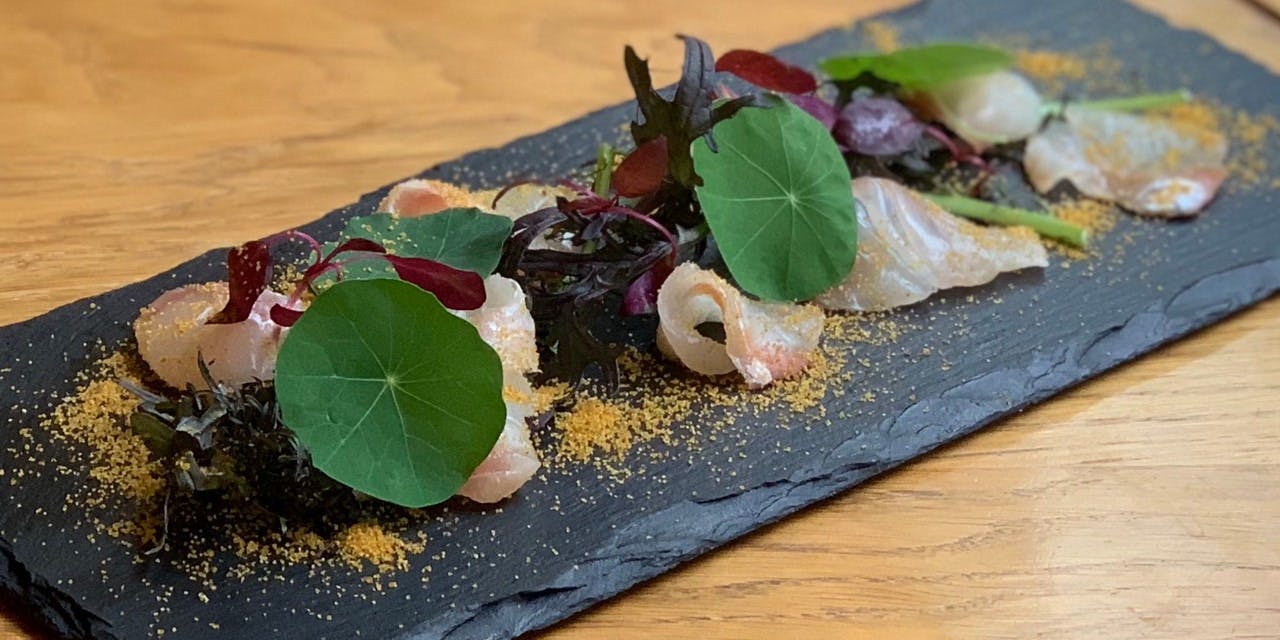 Osteria caiman table
