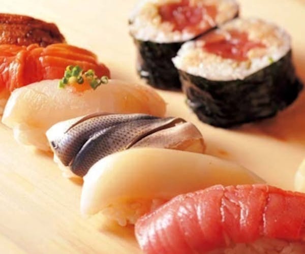 ランチ クエ鍋 鯨料理 初代 Okaimonoモール レストラン ランチ クエ鍋 鯨料理 初代 Okaimonoモール レストラン