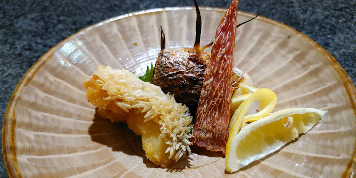 クエ鍋 鯨料理 初代 クエナベ クジラリョウリ ショダイ 東梅田 クエ ハモ のど黒 鯨 ウツボ 一休 Comレストラン クエ鍋 鯨料理 初代 クエナベ クジラリョウリ ショダイ 東梅田 クエ ハモ のど黒 鯨 ウツボ 一休 Comレストラン