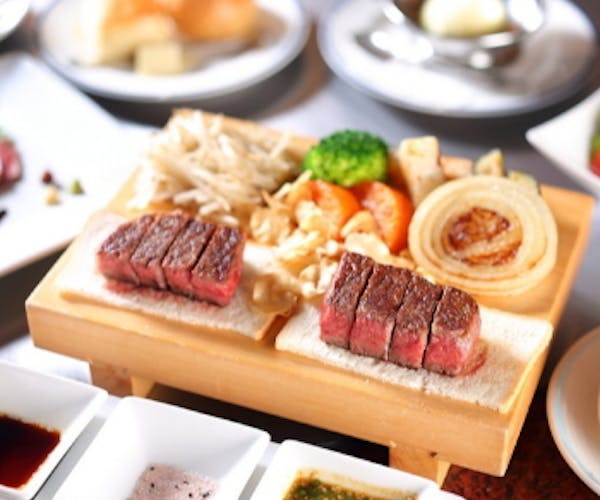 ランチ ビフテキのカワムラ 三宮本店 Okaimonoモール レストラン