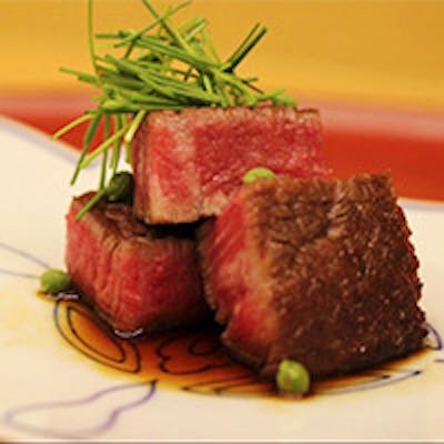 季節の食材を使った日本料理