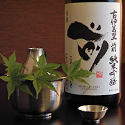 毎週入れ替わる絶品日本酒をご堪能