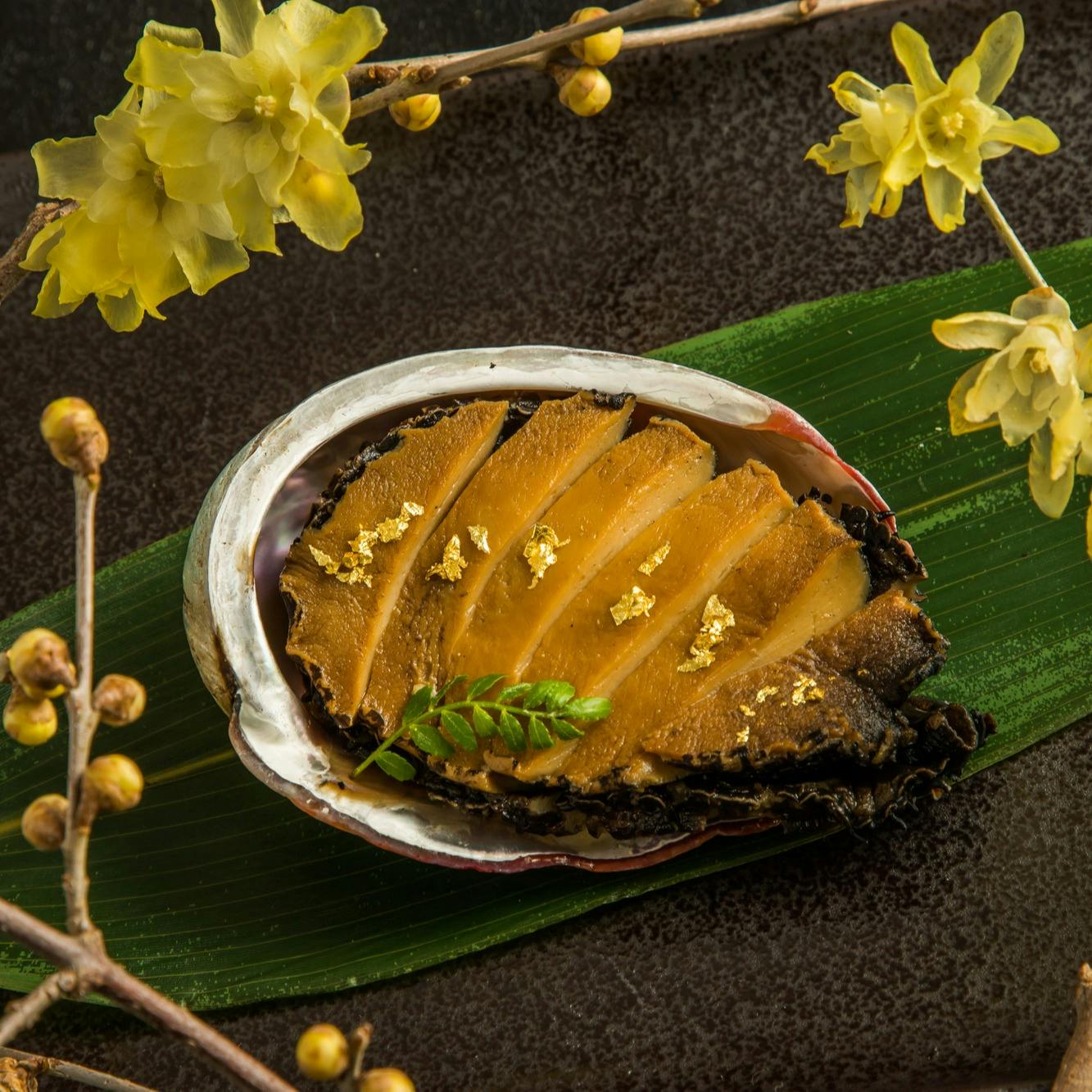 和食日和 おさけと 日本橋室町 お昼の贅沢会席 鮑のバター焼き 名物 合鴨の治部煮 含む全6品 選べる1ドリンク付き ランチ プラン メニュー 一休 Comレストラン