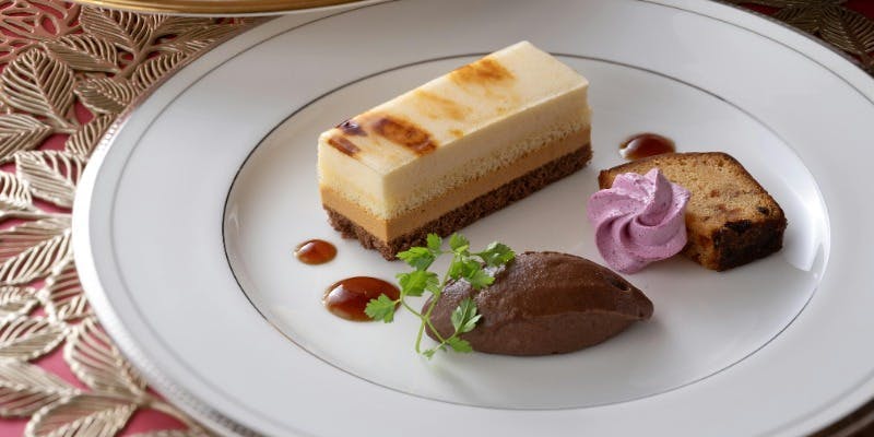 11月～【アフタヌーンランチ】パティシエこだわりのSPデザートなど全5品＋1ドリンク（13時以降限定）