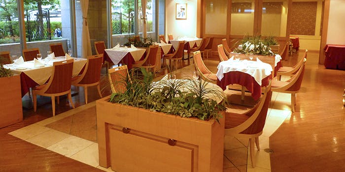 カフェレストラン ソレイユ/ホテルプラザ勝川