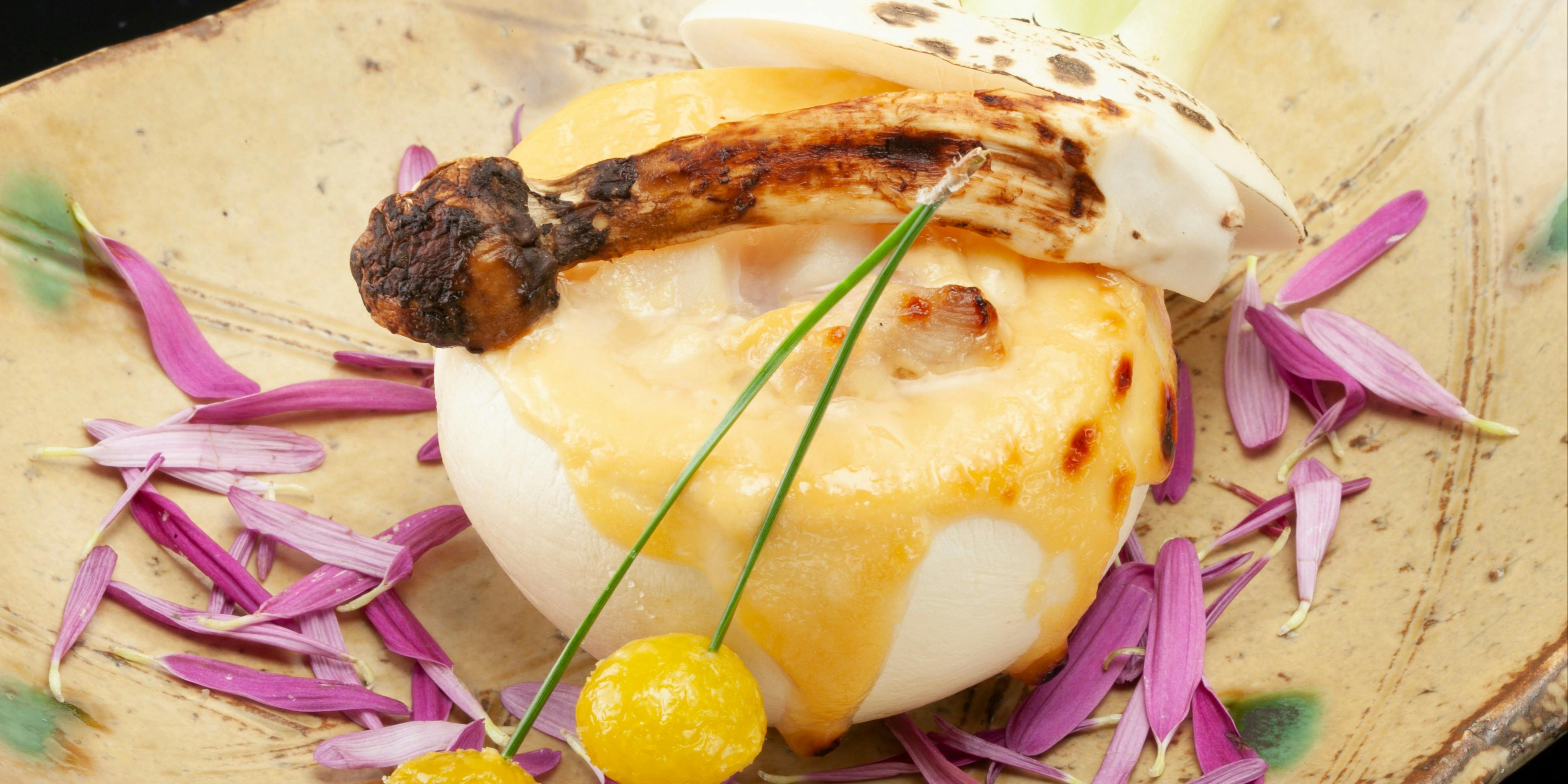 桜坂 観山荘（さくらざか かんざんそう）