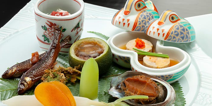 桜坂 観山荘（さくらざか かんざんそう）