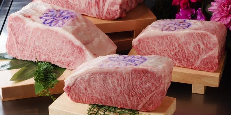 【神戸牛コース】赤身ステーキ、彩サラダ、季節の焼き野菜など全6品＋1ドリンク（赤身110g）