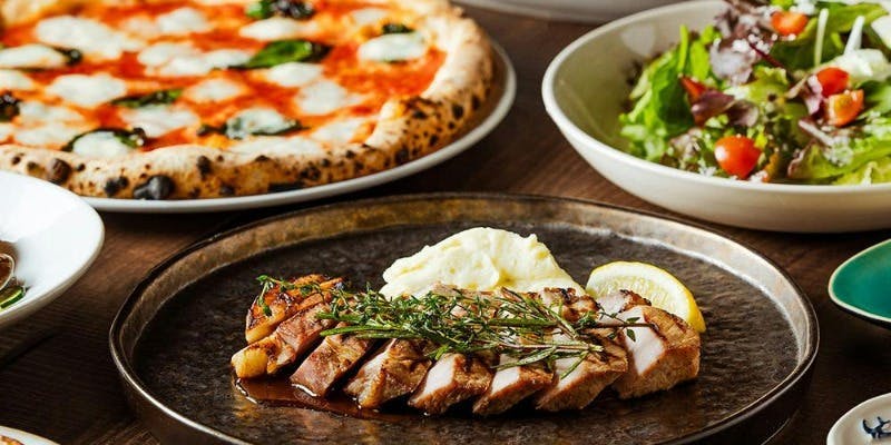 PIZZA SALVATORE CUOMO �o��