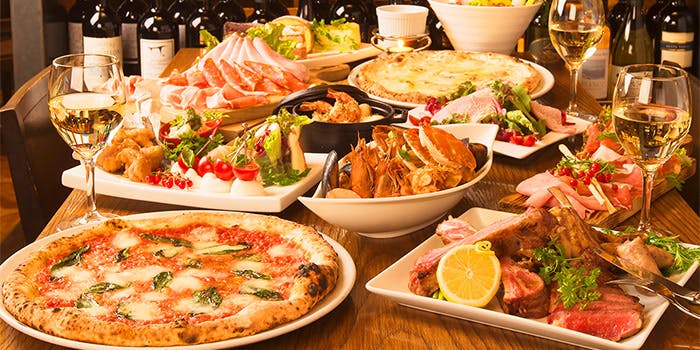 PIZZA SALVATORE CUOMO 経堂（ピッツァ サルバトーレ クオモ）