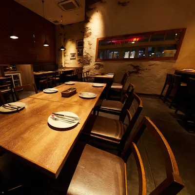 お洒落な店内