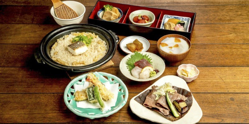 京都石塀小路豆ちゃ 横浜（イシベコウジ マメチャ）