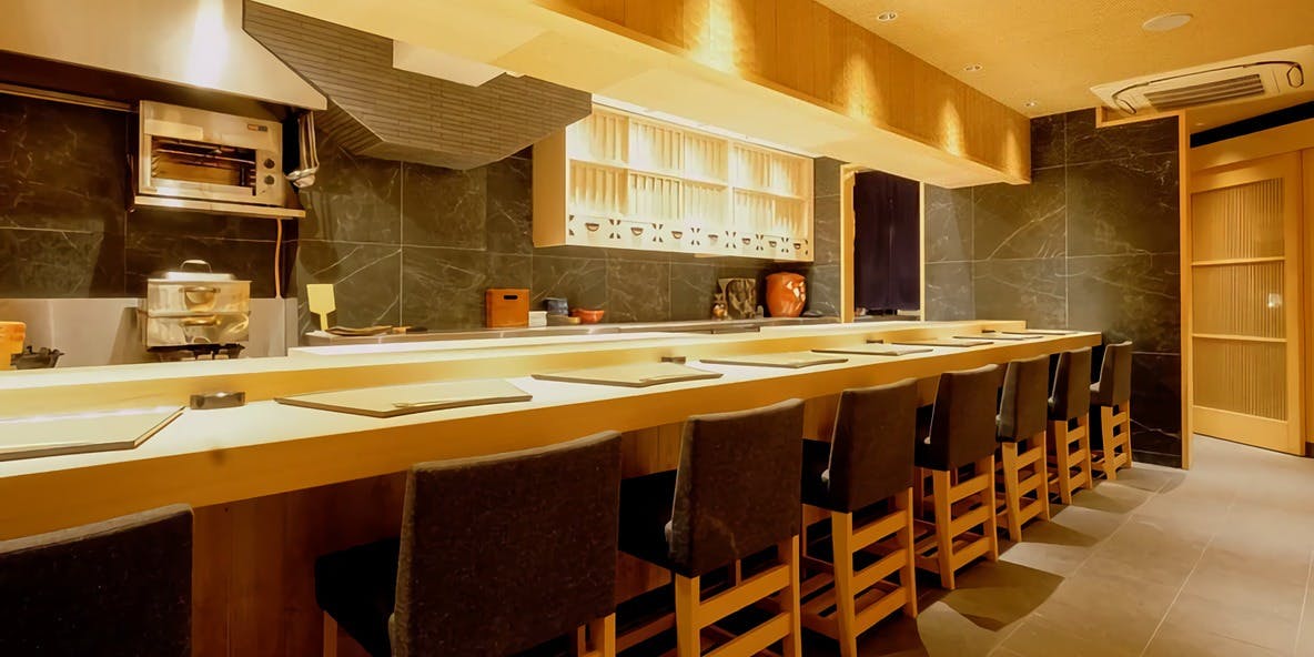 鮨亮（スシアキト）