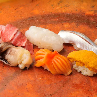 寿司と料理両方を楽しむ「寿司割烹」を確立したお店