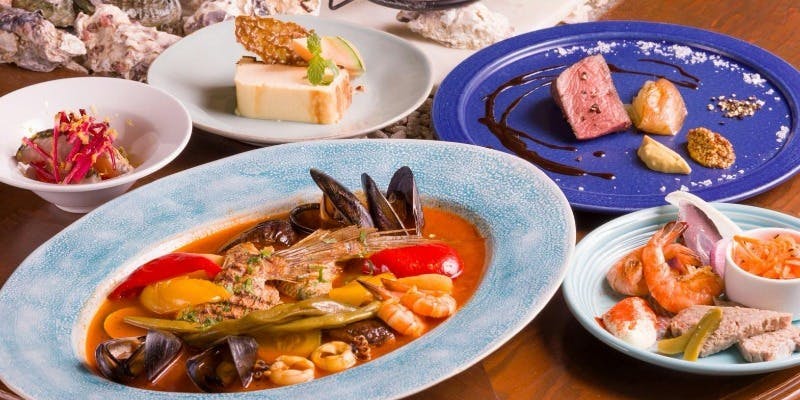 【欲張り満足コース】ピンチョス盛り合わせ＋前菜2品＋真鯛のブイヤベース＋牛ランプのステーキ＋デザート