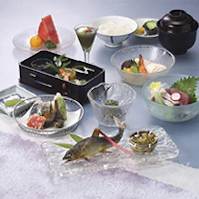 自然を感じながら味わう京料理の数々