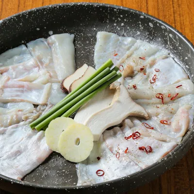 極上のふぐを使用した焼きふぐ