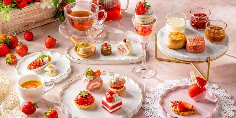 旬の苺を堪能する【ストロベリーアフタヌーンティー】＋カフェフリー