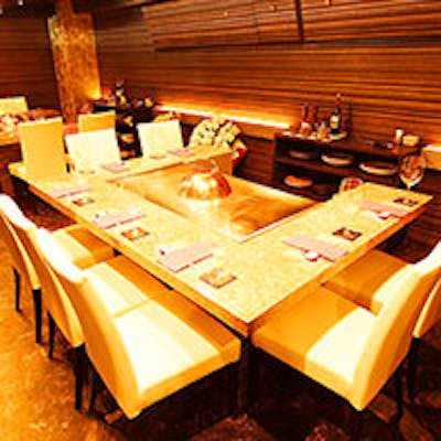 鉄板焼カウンターで愉しむ