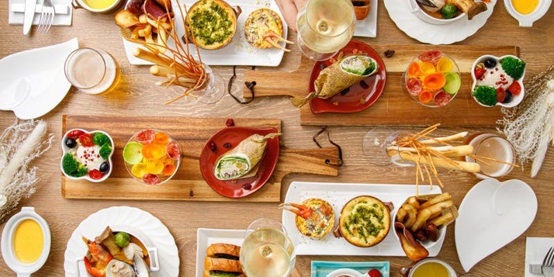 ディナー 女子会 Delicious Kitchen Emondel 新大阪江坂東急reiホテル Okaimonoモール レストラン