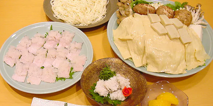 ふく壱 フクイチ 北浜 ふぐ料理 一休 Comレストラン