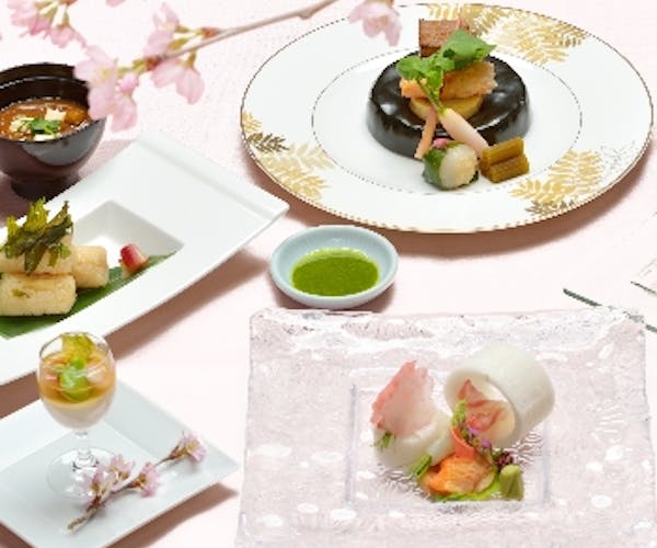 桜 乃木坂倶楽部 貴賓室 Okaimonoモール レストラン 桜 乃木坂倶楽部 貴賓室 Okaimonoモール レストラン