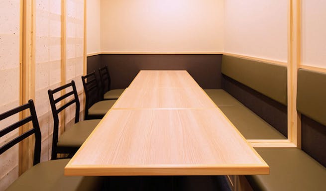 北新地平八 きたしんちひらはち 北新地 割烹 小料理 一休 Comレストラン 北新地平八 きたしんちひらはち 北新地 割烹 小料理 一休 Comレストラン