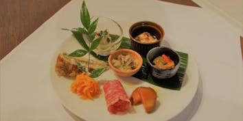 【忘・新年会コース】メインは国産鶏もも肉とポテトのオーブン焼きなど全4品 - 横浜 反町 ダ ホーリー
