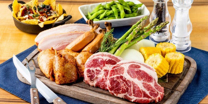 平日限定【カジュアルBBQコース】お肉4種等全9品＋2.5時間ソフトドリンク飲み放題