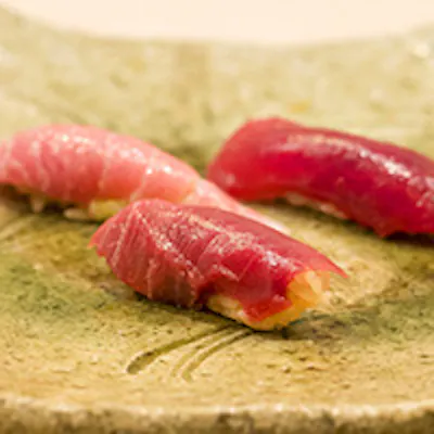 京料理と江戸前鮨の鮨懐石