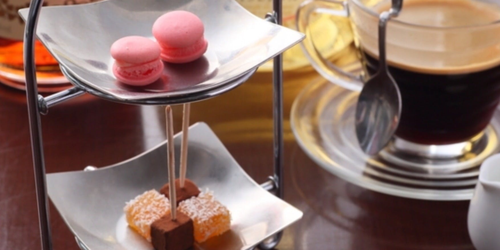 ビストロモーべ ギャルソン