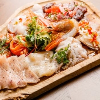 �N�b�`�[�i�E�A���o �����K�[�f���e���X