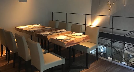 Turn Table Restaurant 乾杯スパークリングワイン付 接待やデートなどにオススメ フルコース ディナー プラン メニュー 一休 Comレストラン