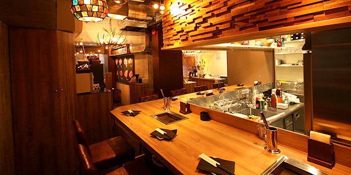 ノー ミート ノー ライフ ゴゴウ (NO MEAT, NO LIFE. 5go.) - 新宿西口