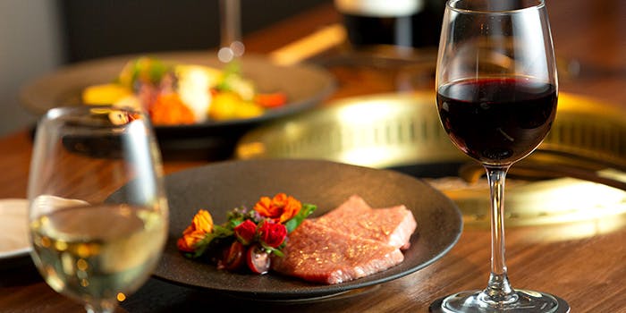 に く はじ 赤坂