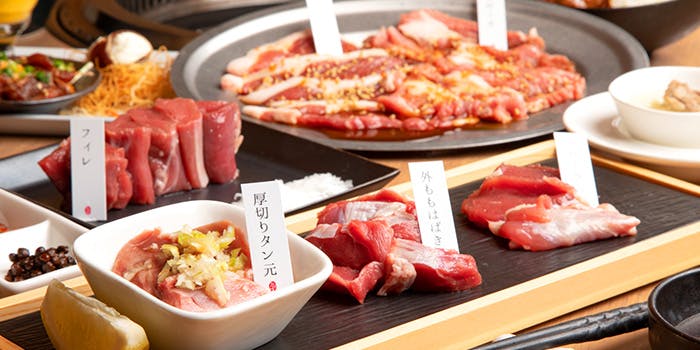 ラム焼肉専門店 Lamb Ne A ラム肉の魅力が楽しめる 6種部位 ラムの厚切りタン元やイチボなど希少部位まで楽しめるコース ディナー プラン メニュー 一休 Comレストラン