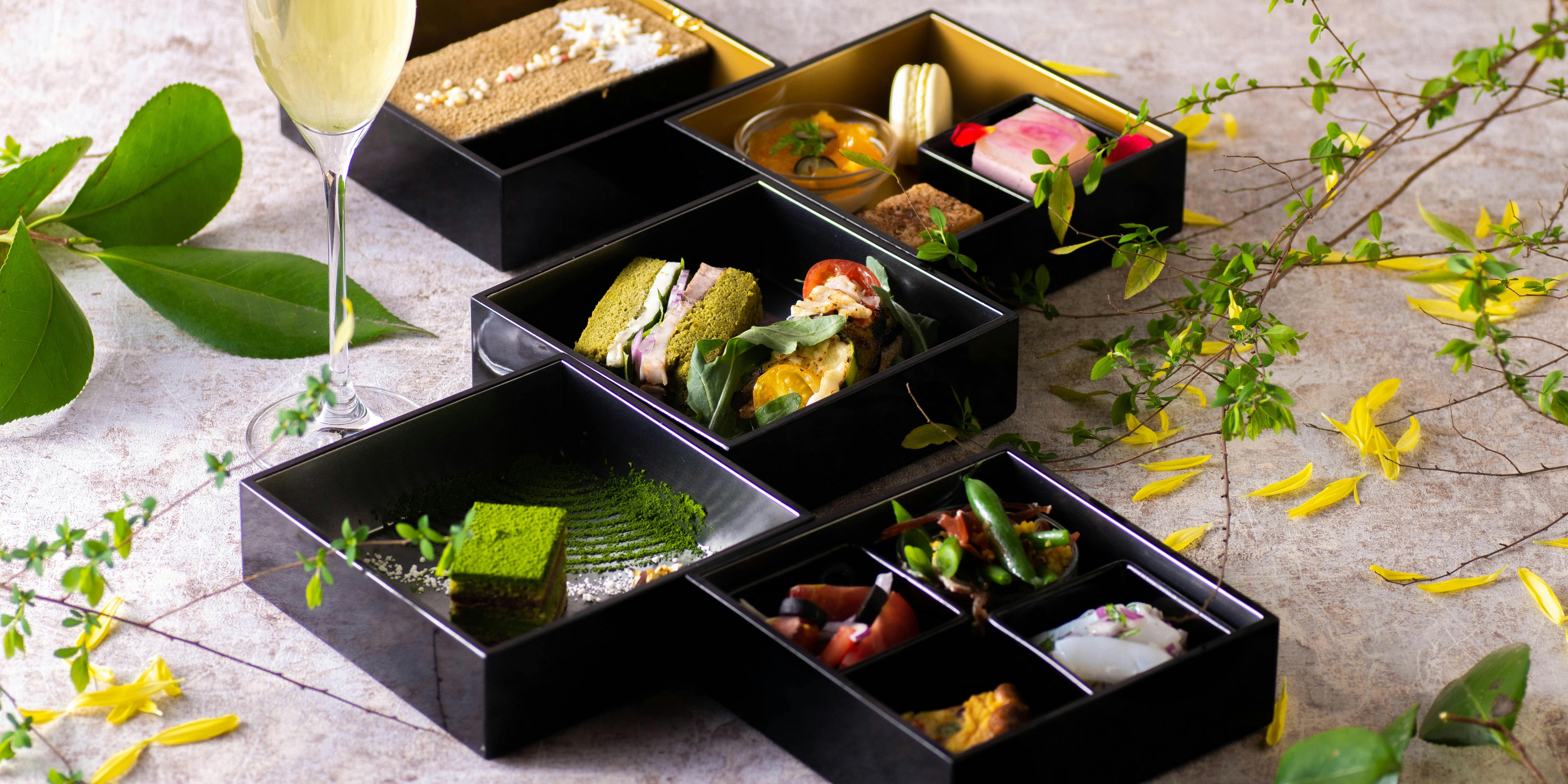 Salon de KANBAYASHI 上林春松本店（サロンドカンバヤシ）