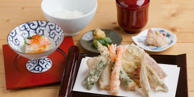 【おまかせランチ】天ぷら9種、先付け、昼限定鯛茶漬け（リクエスト予約）