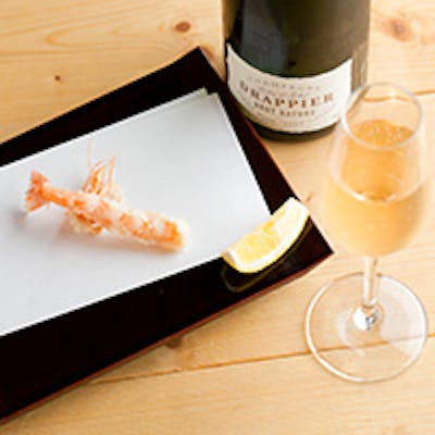 創作天ぷらと相性抜群のお酒を多数ご用意