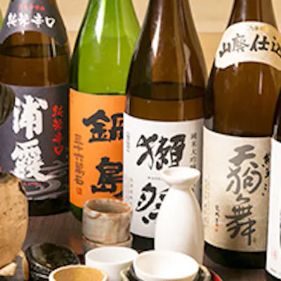日本酒、焼酎ともに良い物を取り揃えております