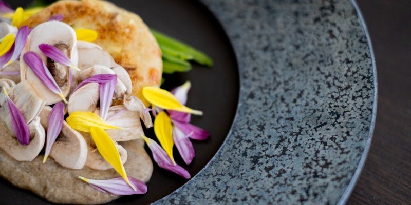 KITCHEN MANE（キッチン メイン）