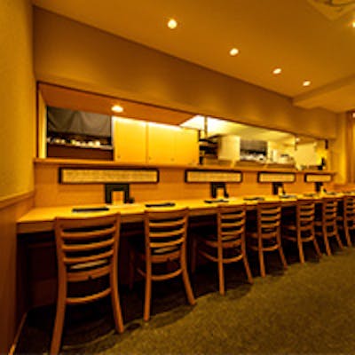 温かみのある落ち着いた空間