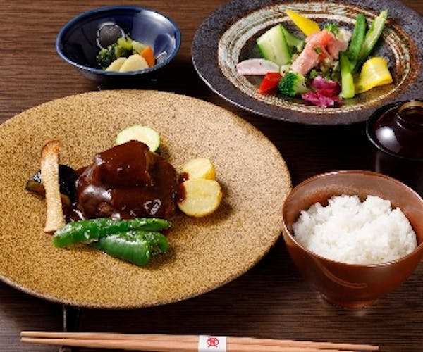 ランチ 女子会 銀座 米沢牛黄木 Okaimonoモール レストラン ランチ 女子会 銀座 米沢牛黄木 Okaimonoモール レストラン