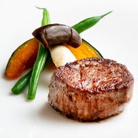 本格フランス料理に、舌鼓。