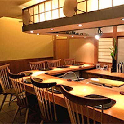 木の温かみ溢れる和の空間