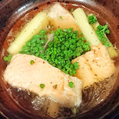 全国各地から取り寄せる店主厳選食材