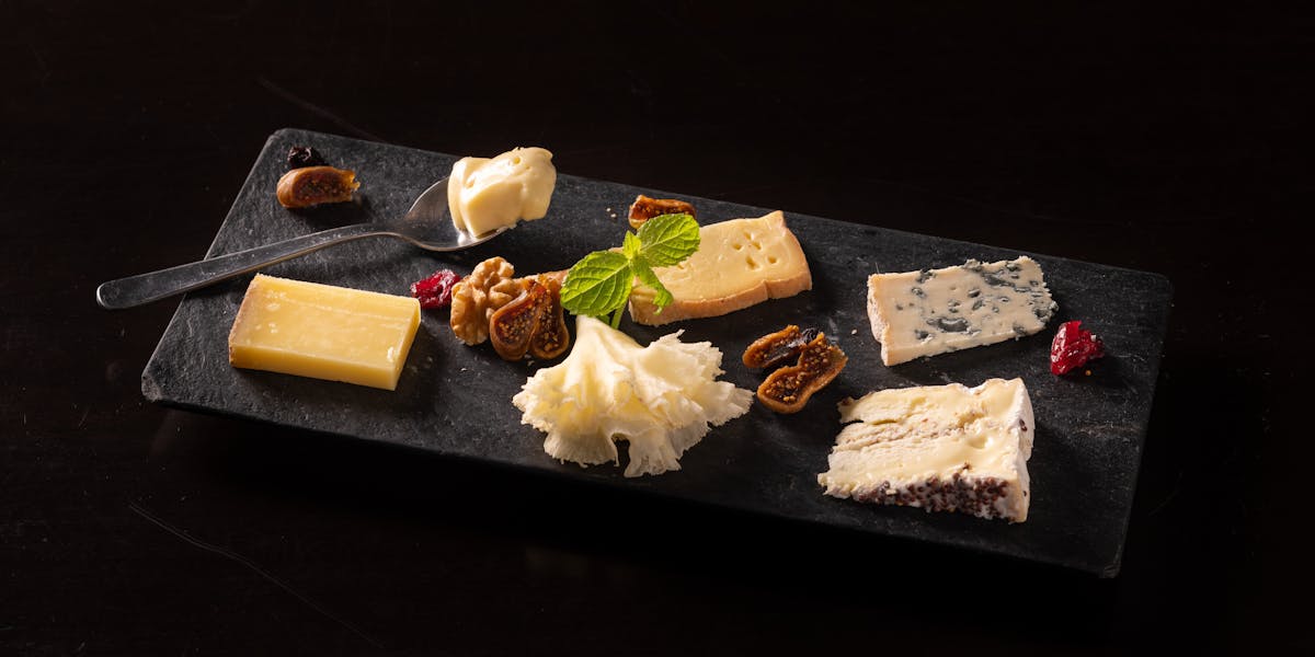 GRAPES OMOTESANDO CHEESE&CHOCOLATE グラスシャンパン付きプラン（カウンター席限定） ディナー プラン(11937182)・メニュー