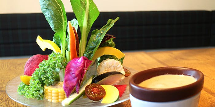Lucaバル（野菜とワインと炭火）