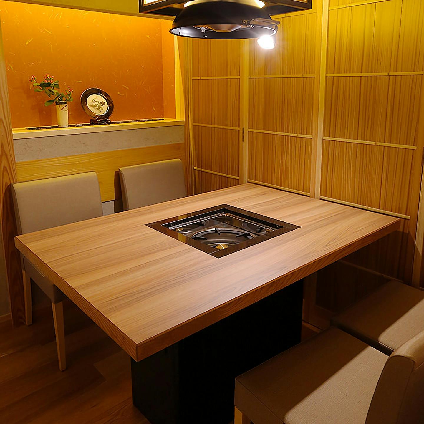 焼肉しゃぶしゃぶ石田屋 北野坂店 ヤキニクシャブシャブイシダヤキタノザカテン 三宮 すき焼き しゃぶしゃぶ 焼肉 一休 Comレストラン